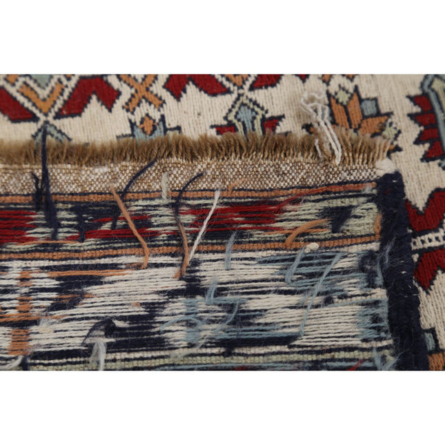 Maliki Kilim 3' 1" X 4' 0" Wool Hand-Woven Kilim 3' 1" X 4' 0" (94 X 122) / Multi / Multi