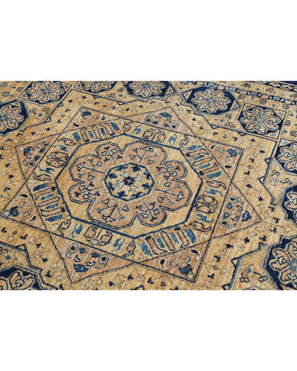 Mamluk 6' 7" X 9' 3" Hand Knotted Wool Rug 6' 7" X 9' 3" (201 X 282) / Tan / Wool