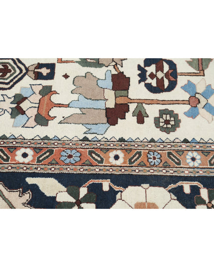 Meshkabad 12' 0" X 15' 2" Hand Knotted Wool Rug 12' 0" X 15' 2" (366 X 462) / Ivory / Wool