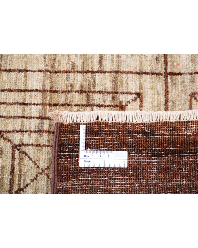 Modcar 8' 0" X 10' 2" Hand Knotted Wool Rug 8' 0" X 10' 2" (244 X 310) / Beige / Wool