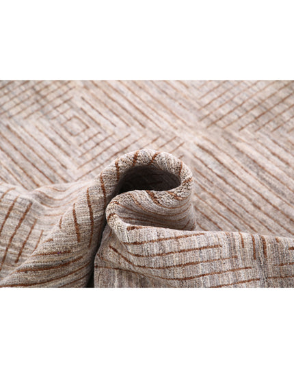 Modcar 5' 1" X 6' 3" Hand Knotted Wool Rug 5' 1" X 6' 3" (155 X 191) / Multi / Wool