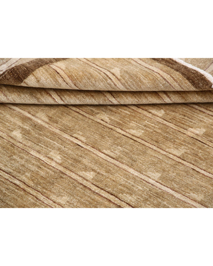 Modcar 5' 7" X 7' 7" Hand Knotted Wool Rug 5' 7" X 7' 7" (170 X 231) / Beige / Wool