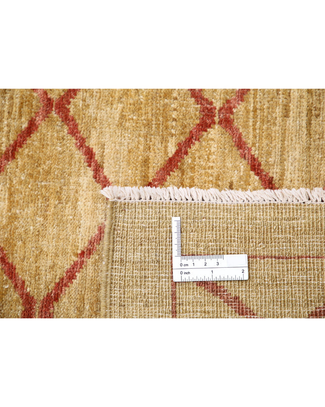 Modcar 5' 7" X 7' 7" Hand Knotted Wool Rug 5' 7" X 7' 7" (170 X 231) / Beige / Wool