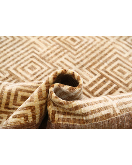 Modcar 5' 5" X 8' 7" Hand Knotted Wool Rug 5' 5" X 8' 7" (165 X 262) / Beige / Wool