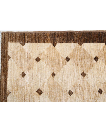 Modcar 6' 0" X 8' 11" Hand Knotted Wool Rug 6' 0" X 8' 11" (183 X 272) / Beige / Wool