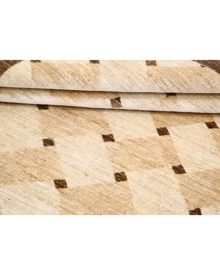 Modcar 6' 0" X 8' 11" Hand Knotted Wool Rug 6' 0" X 8' 11" (183 X 272) / Beige / Wool