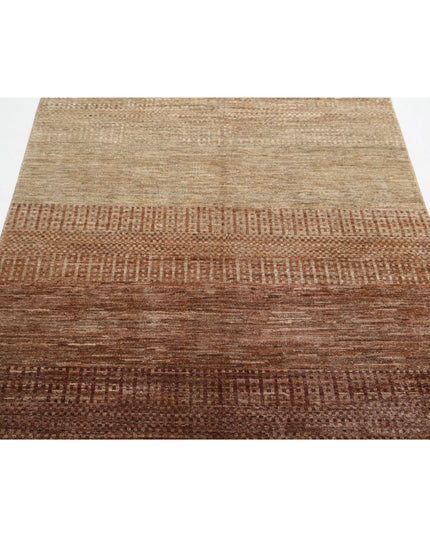 Modcar 4' 5" X 6' 6" Hand Knotted Wool Rug 4' 5" X 6' 6" (135 X 198) / Beige / Wool
