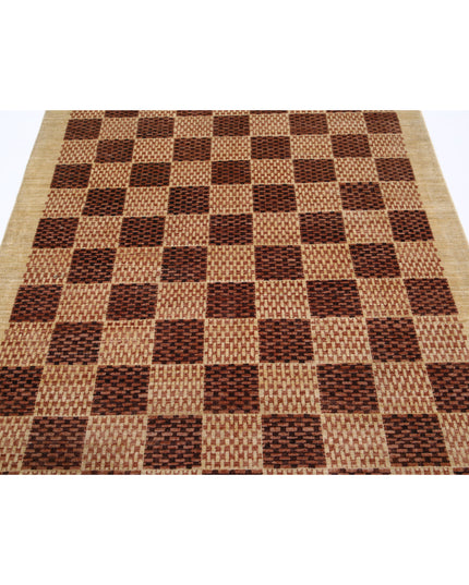 Modcar 5' 4" X 6' 8" Hand Knotted Wool Rug 5' 4" X 6' 8" (162 X 203) / Beige / Wool