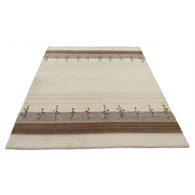 Modren 5' 1" X 7' 4" Wool Hand-Knotted Rug 5' 1" X 7' 4" (155 X 224) / Ivory / Brown