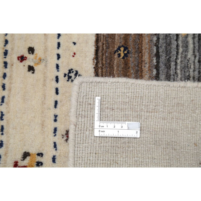 Modren 4' 0" X 5' 11" Wool Hand-Knotted Rug 4' 0" X 5' 11" (122 X 180) / Ivory / Brown