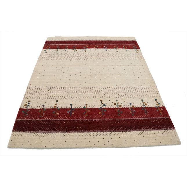 Modren 4' 10" X 6' 6" Wool Hand-Knotted Rug 4' 10" X 6' 6" (147 X 198) / Ivory / Red