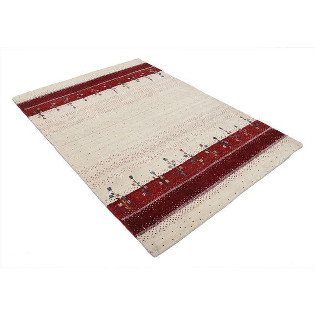 Modren 4' 7" X 6' 5" Wool Hand-Knotted Rug 4' 7" X 6' 5" (140 X 196) / Ivory / Red