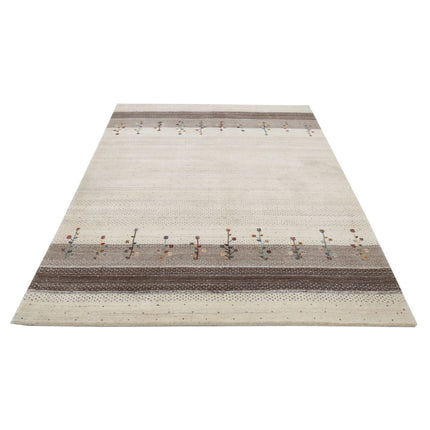 Modren 5' 2" X 7' 7" Wool Hand-Knotted Rug 5' 2" X 7' 7" (157 X 231) / Ivory / Brown