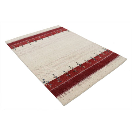 Modren 4' 9" X 6' 6" Wool Hand-Knotted Rug 4' 9" X 6' 6" (145 X 198) / Ivory / Red