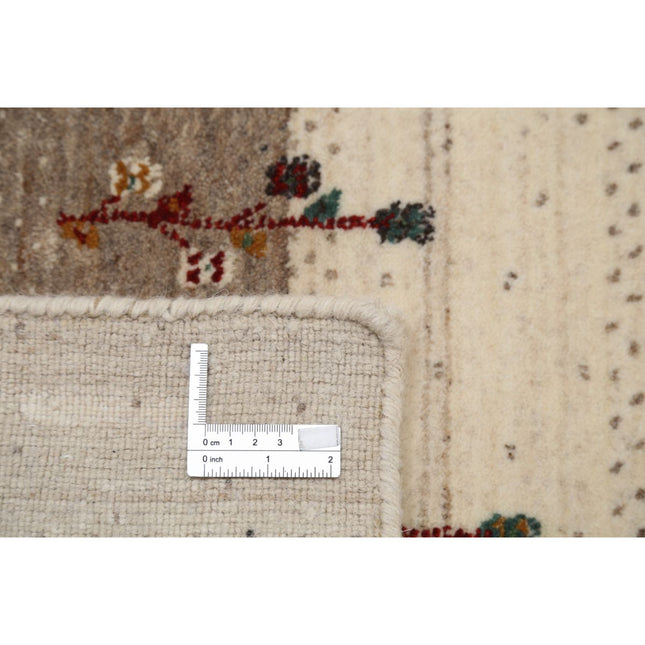 Modren 4' 6" X 6' 3" Wool Hand-Knotted Rug 4' 6" X 6' 3" (137 X 191) / Ivory / Brown