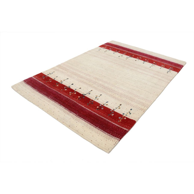 Modren 5' 2" X 7' 6" Wool Hand-Knotted Rug 5' 2" X 7' 6" (157 X 229) / Ivory / Red