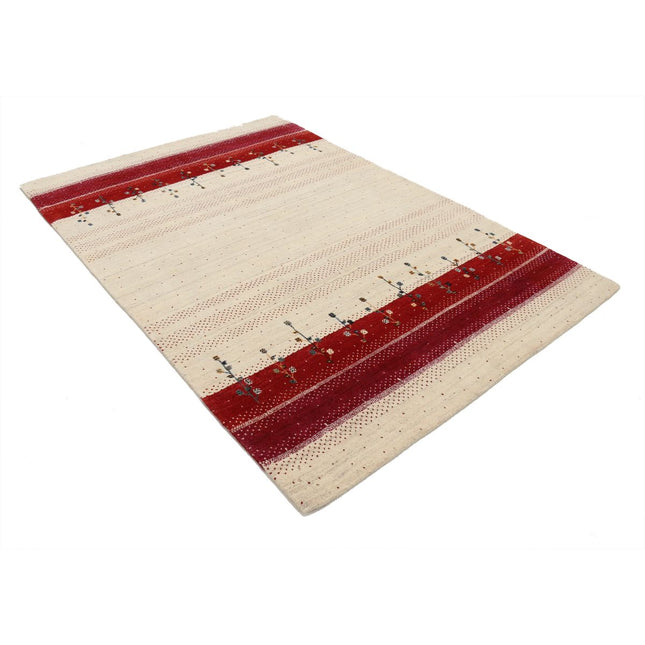 Modren 5' 2" X 7' 6" Wool Hand-Knotted Rug 5' 2" X 7' 6" (157 X 229) / Ivory / Red