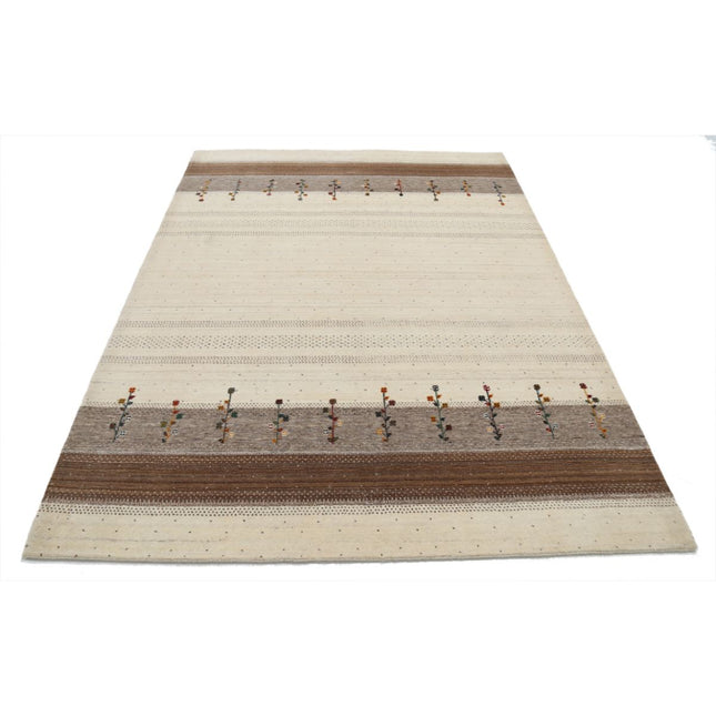 Modren 5' 5" X 7' 5" Wool Hand-Knotted Rug 5' 5" X 7' 5" (165 X 226) / Ivory / Brown