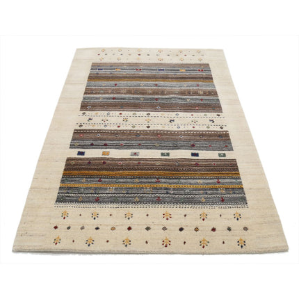 Modren 4' 0" X 5' 11" Wool Hand-Knotted Rug 4' 0" X 5' 11" (122 X 180) / Ivory / Brown