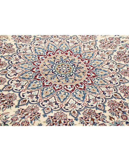 Nain 9' 5" X 9' 8" Hand Knotted Wool Rug 9' 5" X 9' 8" (287 X 295) / Ivory / Wool