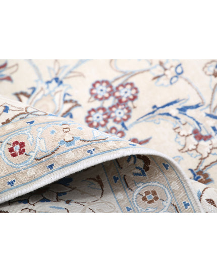 Nain 8' 8" X 11' 10" Hand Knotted Wool Rug 8' 8" X 11' 10" (264 X 361) / Ivory / Wool