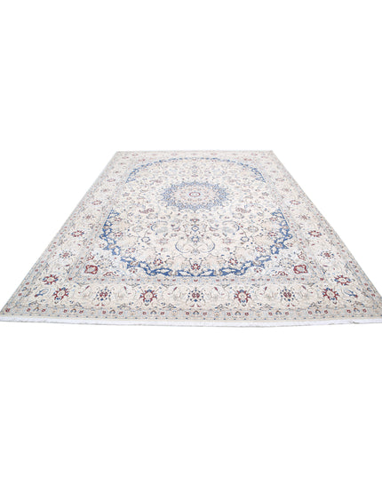 Nain 8' 8" X 11' 10" Hand Knotted Wool Rug 8' 8" X 11' 10" (264 X 361) / Ivory / Wool