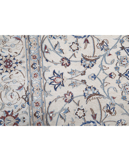 Nain 8' 8" X 11' 10" Hand Knotted Wool Rug 8' 8" X 11' 10" (264 X 361) / Ivory / Wool