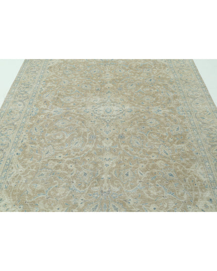 Nain 6' 7" X 10' 1" Hand Knotted Wool Rug 6' 7" X 10' 1" (201 X 307) / Taupe / Wool