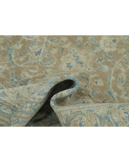 Nain 6' 7" X 10' 1" Hand Knotted Wool Rug 6' 7" X 10' 1" (201 X 307) / Taupe / Wool