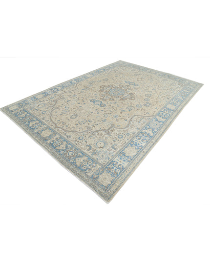 Nain 7' 8" X 11' 2" Hand Knotted Wool Rug 7' 8" X 11' 2" (234 X 340) / Taupe / Wool