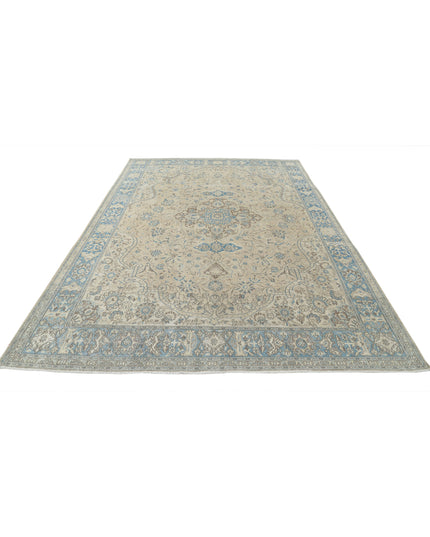 Nain 7' 8" X 11' 2" Hand Knotted Wool Rug 7' 8" X 11' 2" (234 X 340) / Taupe / Wool
