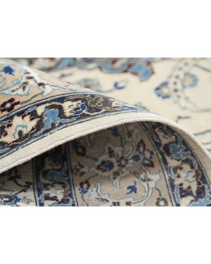 Nain 16' 3" X 25' 6" Hand Knotted Wool & Silk Rug 16' 3" X 25' 6" (495 X 777) / Ivory / Wool & Silk