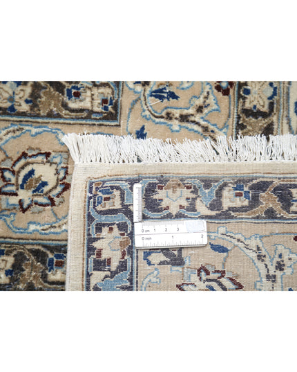 Nain 16' 3" X 25' 6" Hand Knotted Wool & Silk Rug 16' 3" X 25' 6" (495 X 777) / Ivory / Wool & Silk