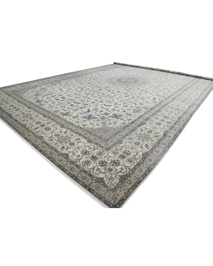 Nain 16' 3" X 25' 6" Hand Knotted Wool & Silk Rug 16' 3" X 25' 6" (495 X 777) / Ivory / Wool & Silk
