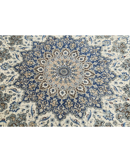 Nain 16' 3" X 25' 6" Hand Knotted Wool & Silk Rug 16' 3" X 25' 6" (495 X 777) / Ivory / Wool & Silk
