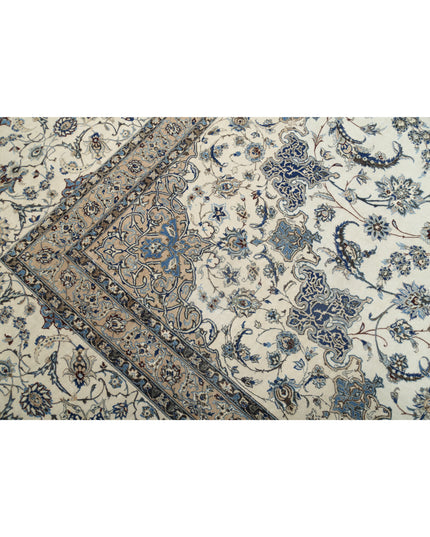 Nain 16' 3" X 25' 6" Hand Knotted Wool & Silk Rug 16' 3" X 25' 6" (495 X 777) / Ivory / Wool & Silk