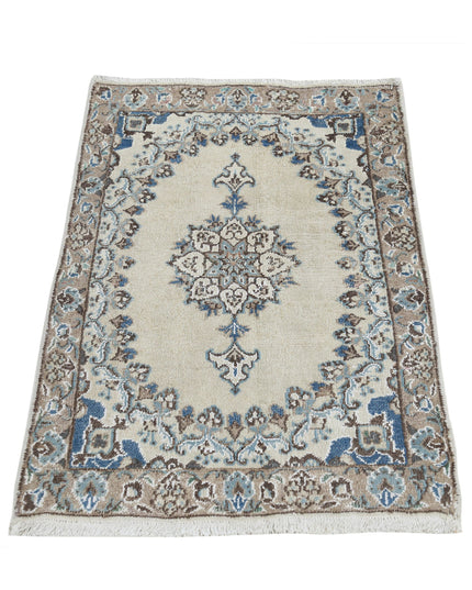Nain 1' 11" X 2' 10" Hand Knotted Wool & Silk Rug 1' 11" X 2' 10" (59 X 86) / Ivory / Wool & Silk