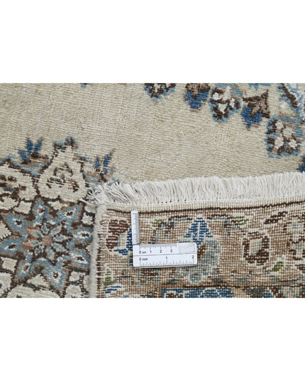 Nain 1' 11" X 2' 10" Hand Knotted Wool & Silk Rug 1' 11" X 2' 10" (59 X 86) / Ivory / Wool & Silk