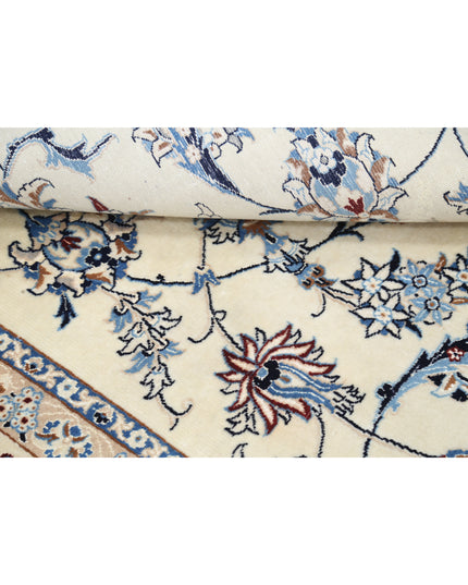 Nain 8' 0" X 9' 5" Hand Knotted Wool & Silk Rug 8' 0" X 9' 5" (244 X 287) / Ivory / Wool & Silk