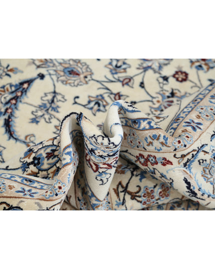 Nain 8' 0" X 9' 5" Hand Knotted Wool & Silk Rug 8' 0" X 9' 5" (244 X 287) / Ivory / Wool & Silk