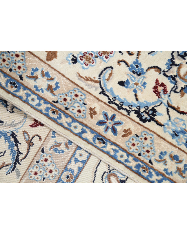 Nain 8' 0" X 9' 5" Hand Knotted Wool & Silk Rug 8' 0" X 9' 5" (244 X 287) / Ivory / Wool & Silk