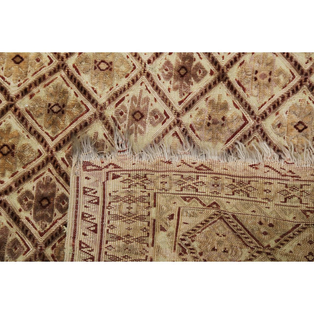 Nakhunak Kilim 6' 8" X 6' 2" Wool Hand-Woven Kilim 6' 8" X 6' 2" (203 X 188) / Multi / Multi