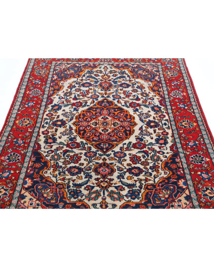 Navahand 4' 2" X 6' 8" Hand Knotted Wool Rug 4' 2" X 6' 8" (127 X 203) / Ivory / Wool