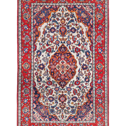 Navahand 4' 2" X 6' 8" Hand Knotted Wool Rug 4' 2" X 6' 8" (127 X 203) / Ivory / Wool