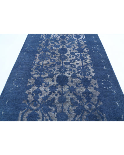 Onyx 5' 9" X 9' 5" Hand Knotted Wool Rug 5' 9" X 9' 5" (175 X 287) / Blue / Wool