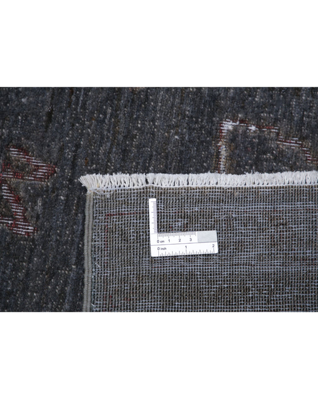 Onyx 6' 3" X 10' 1" Hand Knotted Wool Rug 6' 3" X 10' 1" (191 X 307) / Grey / Wool