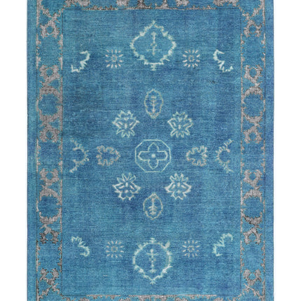 Onyx 5' 11" X 8' 6" Hand Knotted Wool Rug 5' 11" X 8' 6" (180 X 259) / Blue / Wool