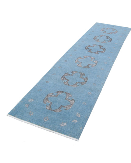 Onyx 2' 6" X 9' 9" Hand Knotted Wool Rug 2' 6" X 9' 9" (76 X 297) / Blue / Wool