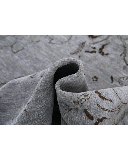 Onyx 6' 5" X 8' 1" Hand Knotted Wool Rug 6' 5" X 8' 1" (196 X 246) / Grey / Wool