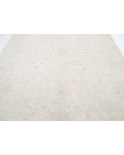 Oushak 8' 5" X 11' 11" Hand Knotted Wool Rug 8' 5" X 11' 11" (257 X 363) / Ivory / Wool